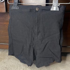 Jegging high waisted shorts